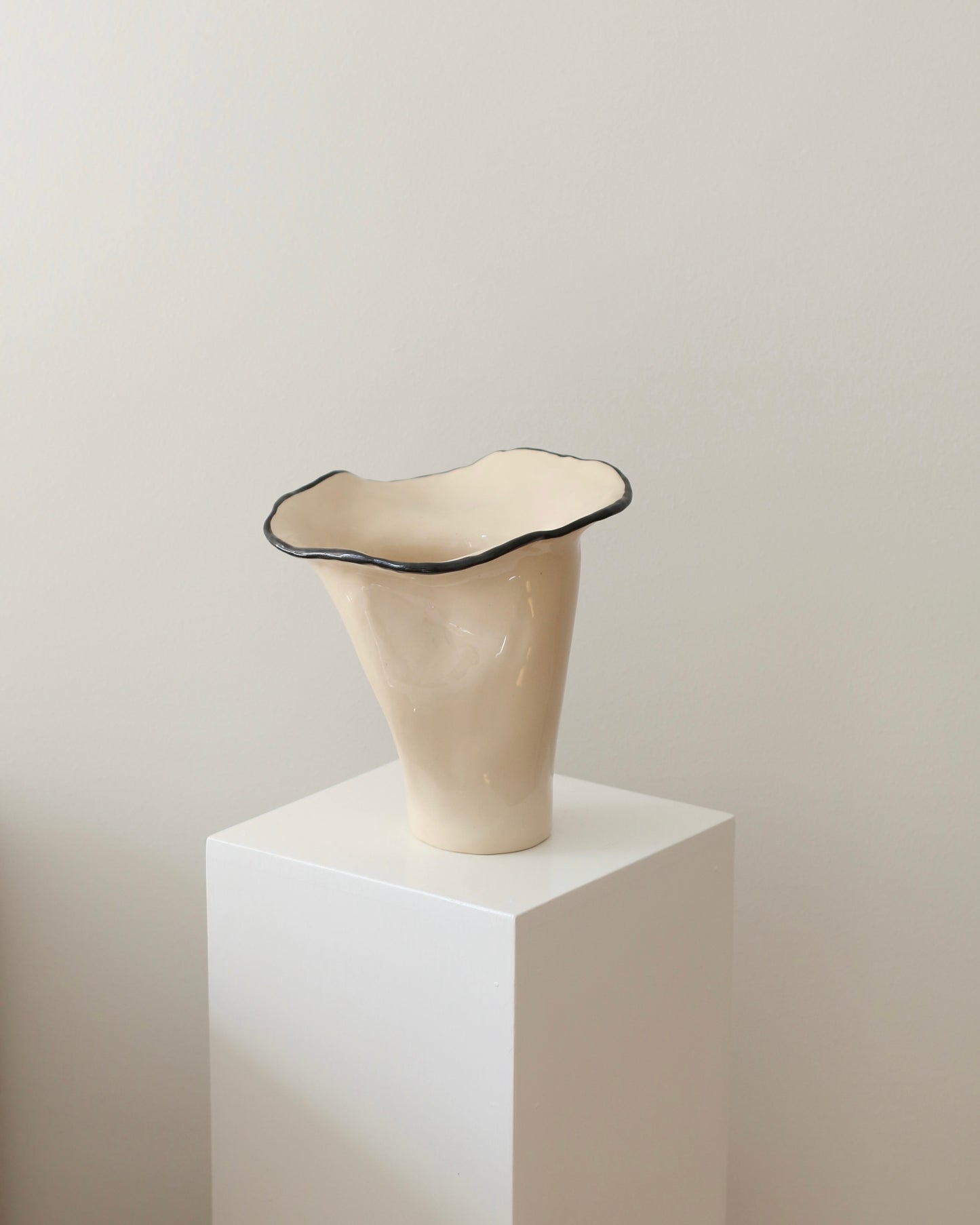 Hanna vase