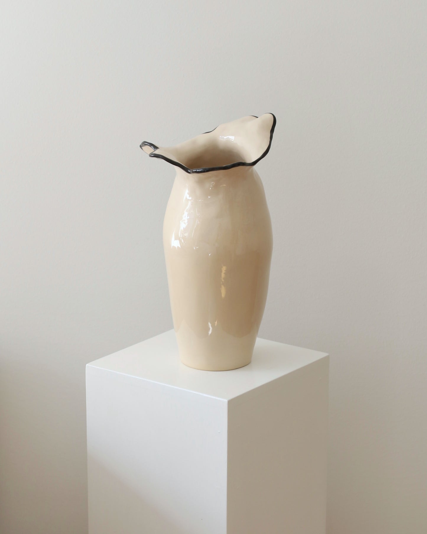 Ida vase