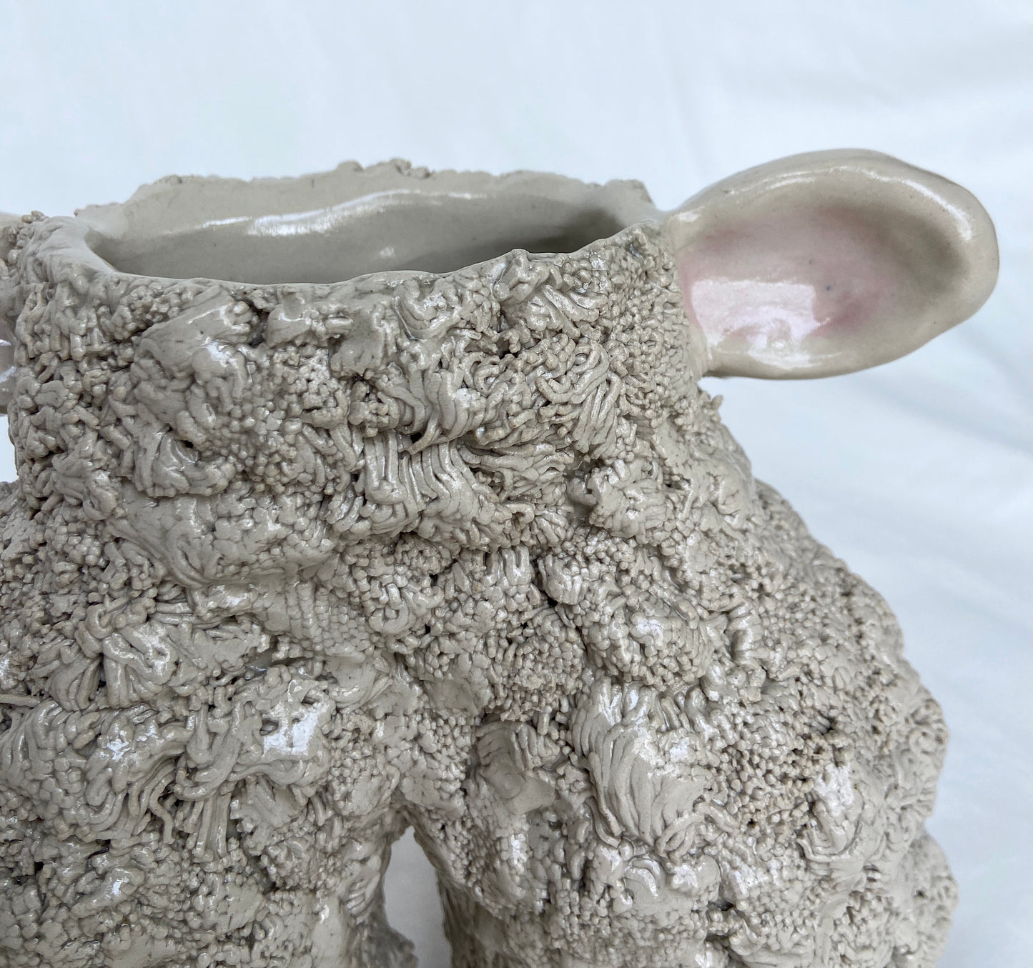 SHEEP vase
