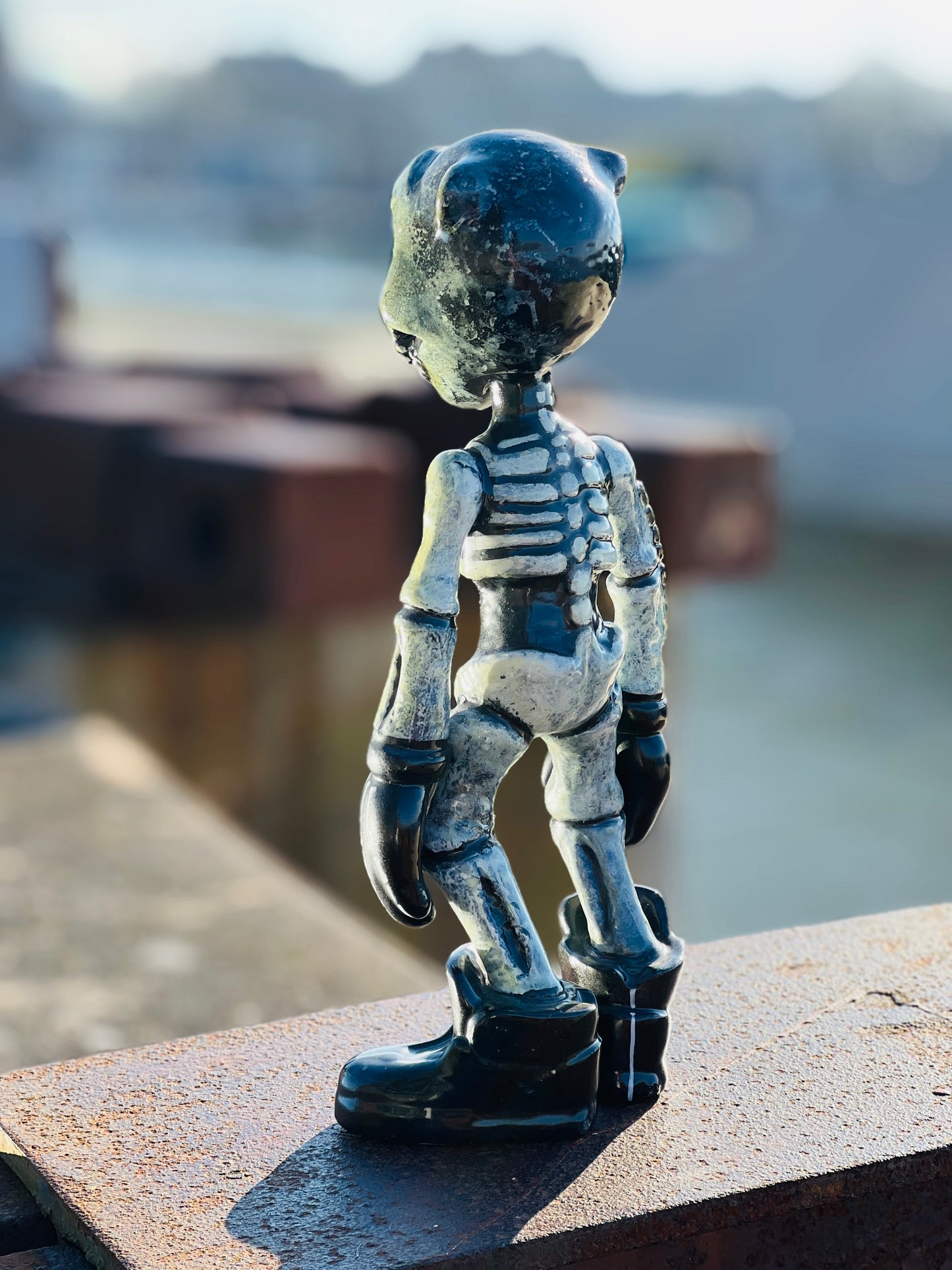 Momemto Mori Goldie Skulptur