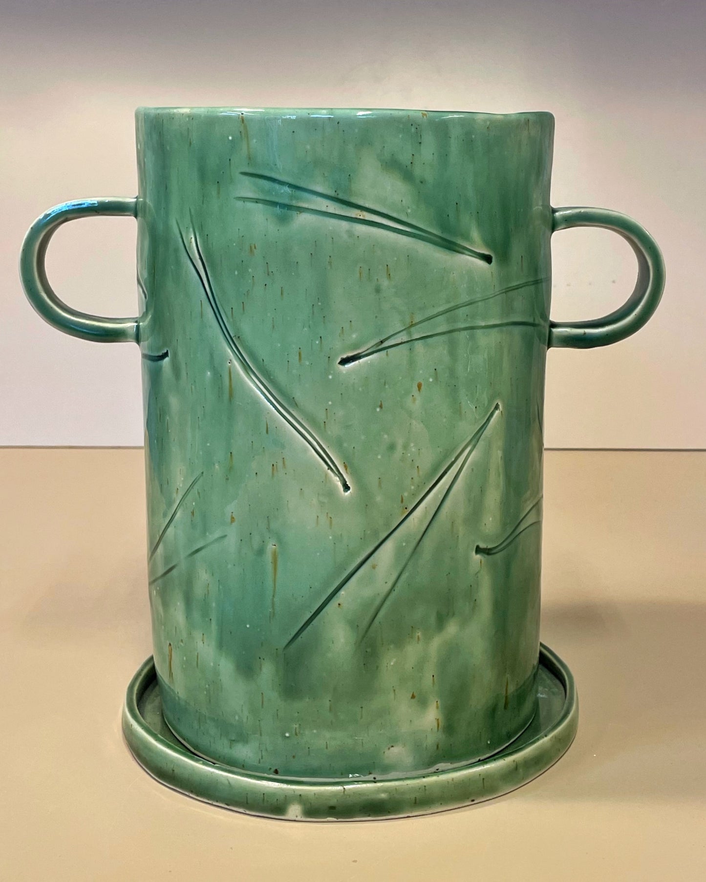 Pine Pot with Plate