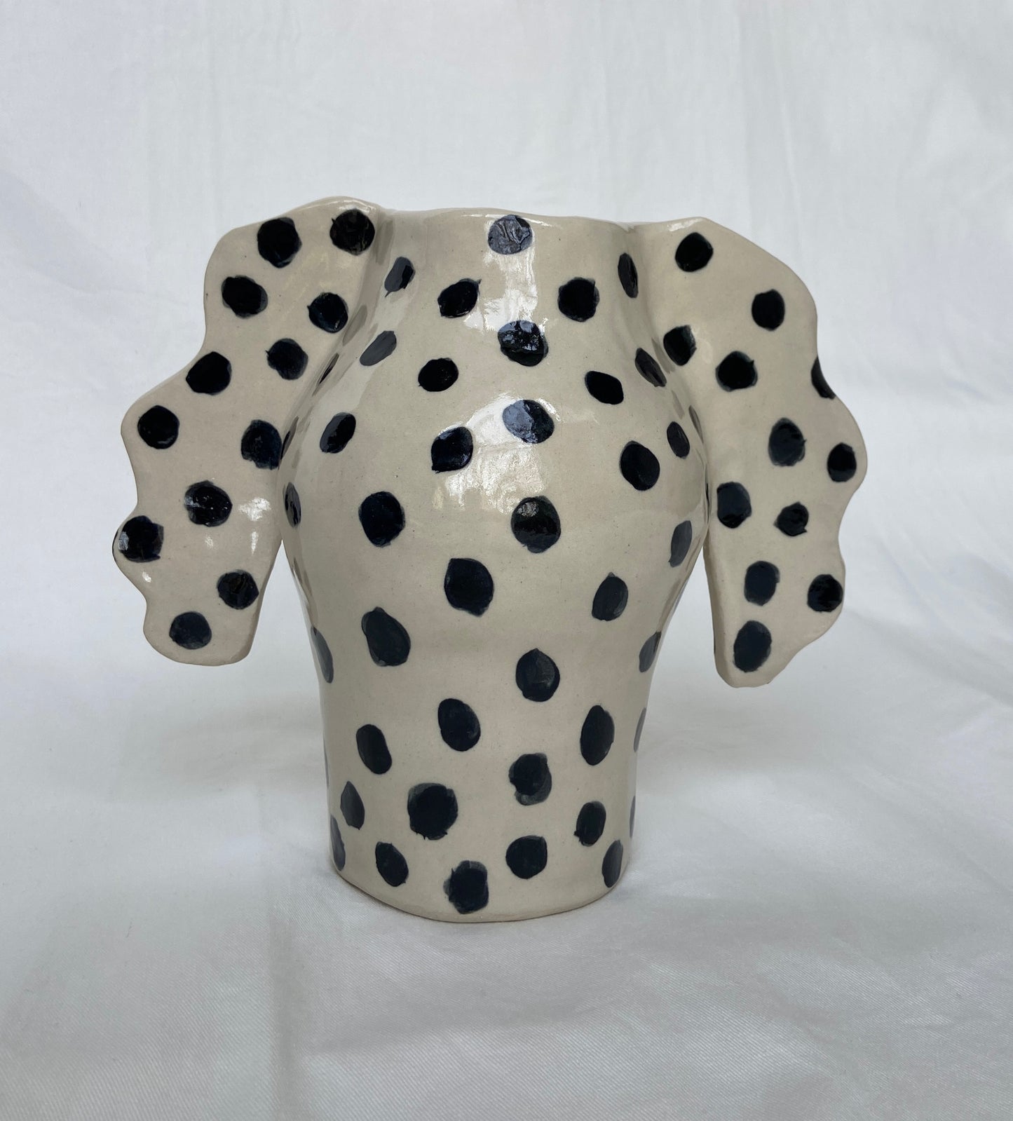 DOG vase