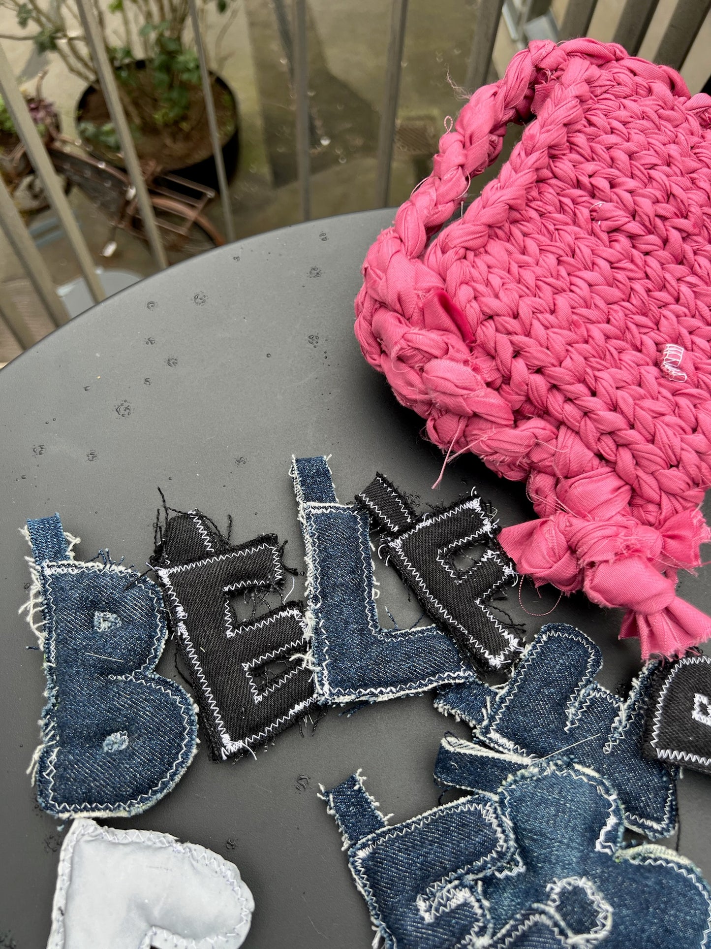 NYCKELRING B - DENIM