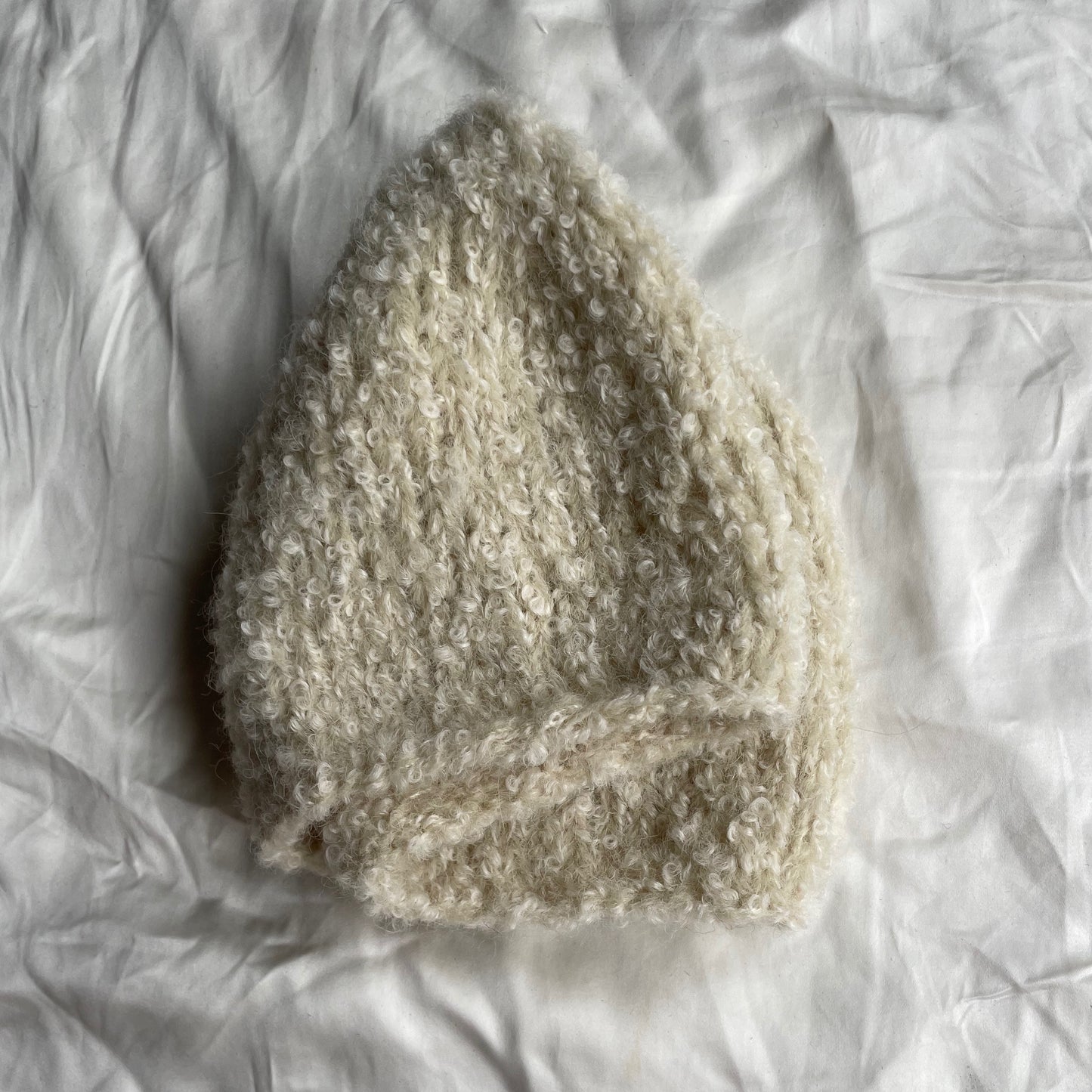 Off white hat