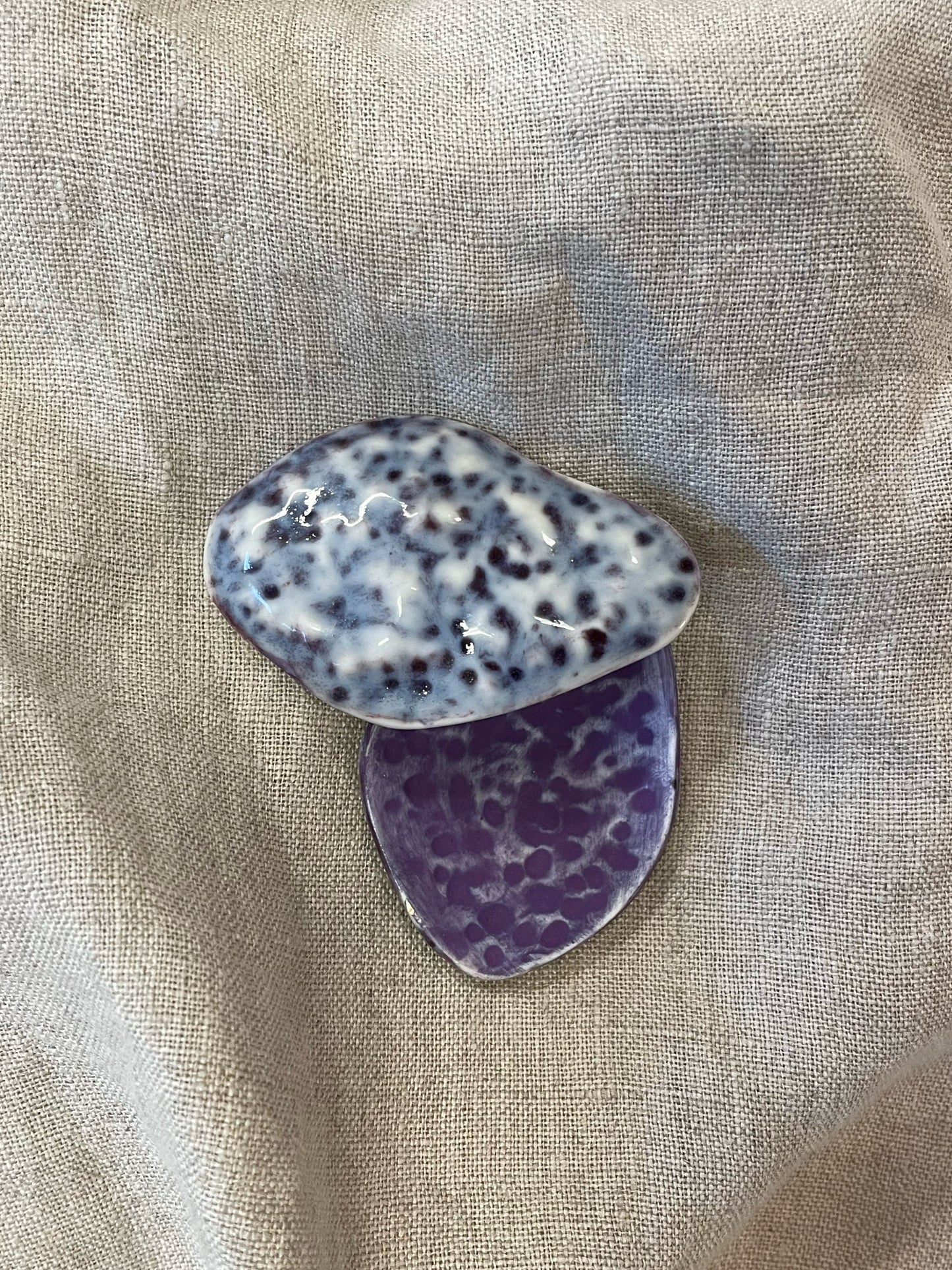 Hammered shell purple earrings