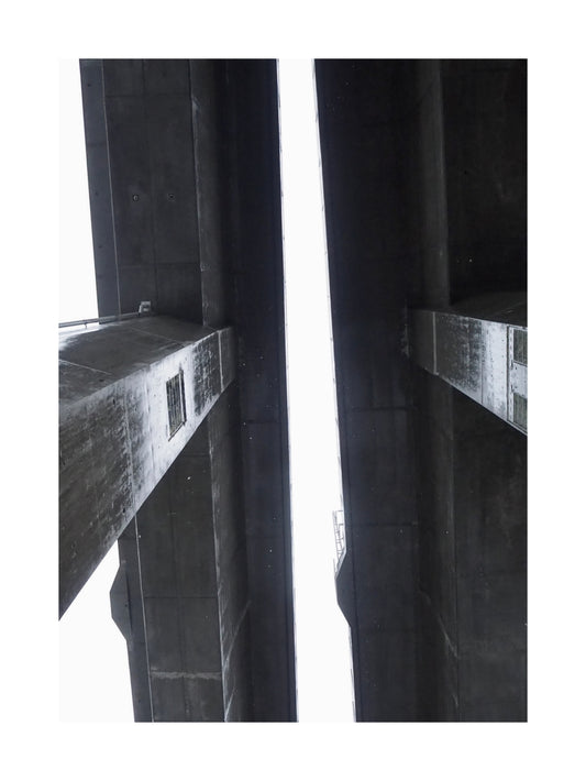 Image at position 1