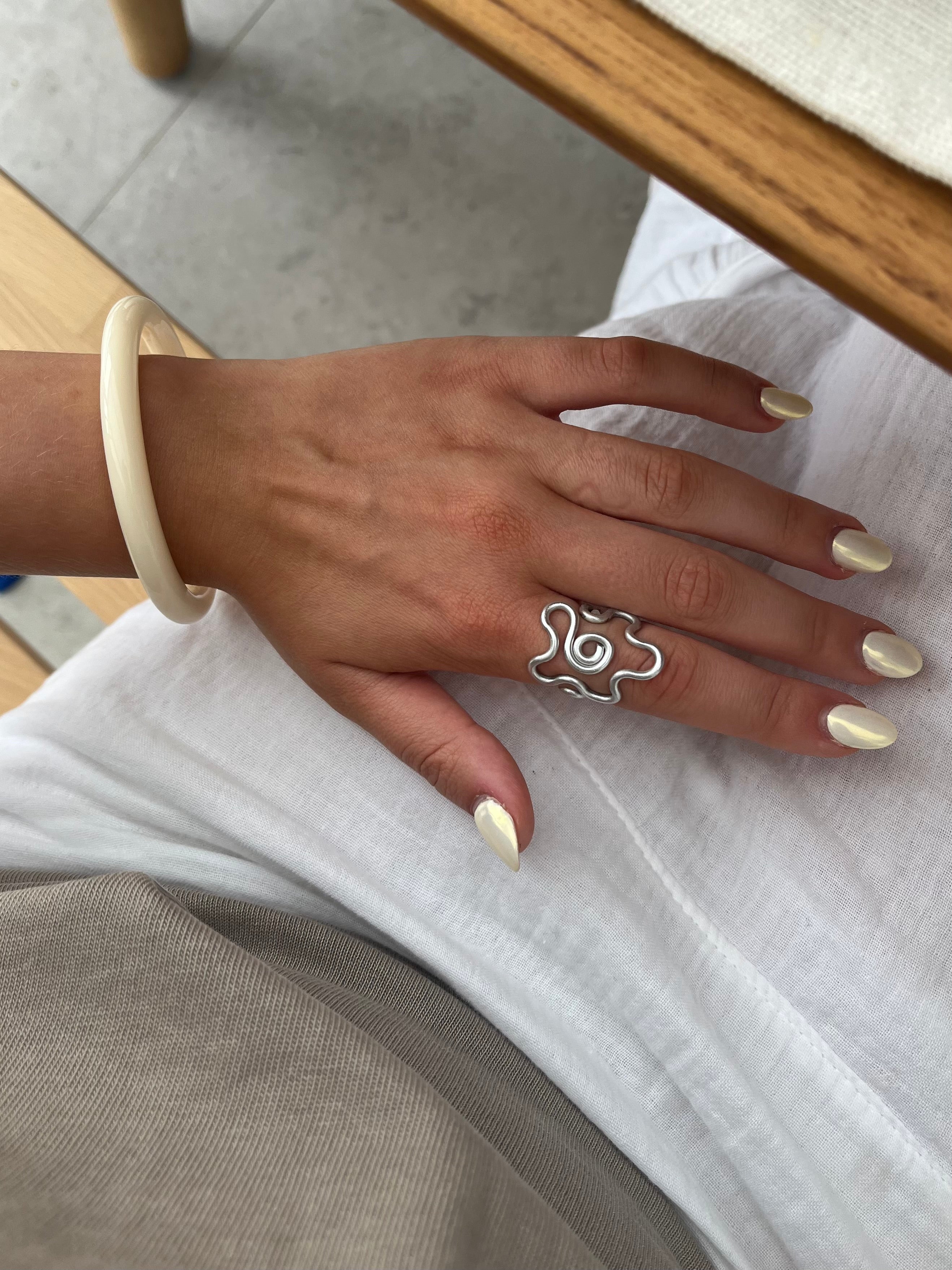 SELLING JEWELRY