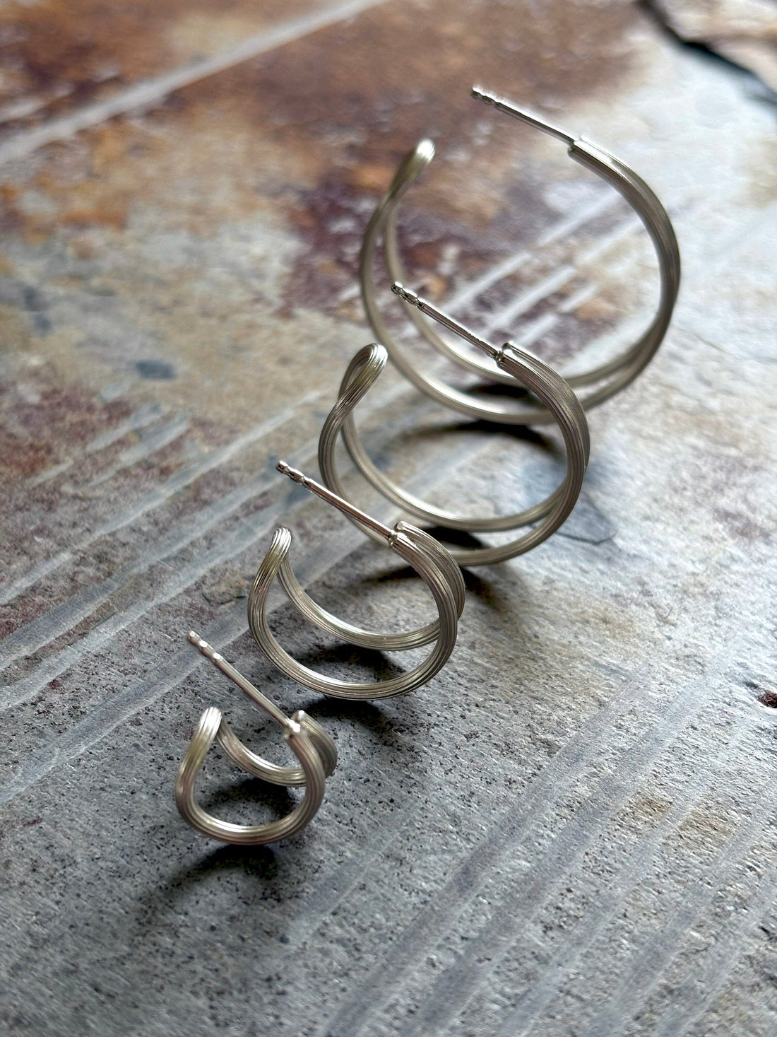 Cleaning Silver Jewellery – How to Do It Easily and Correctly