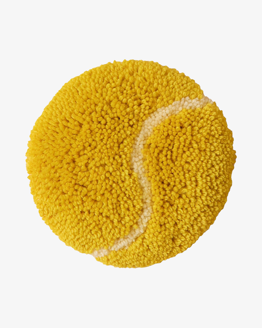 Tufted Tennis Ball (No. 3) – Handgjord Ull Väggkonst