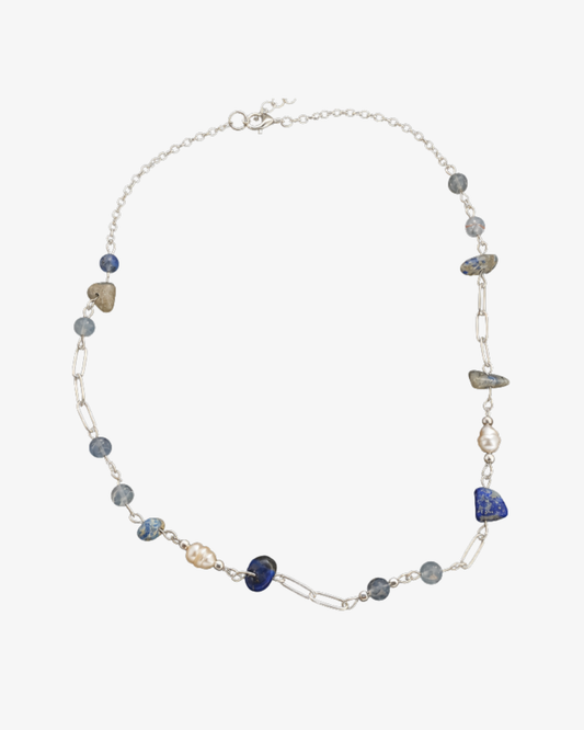 Lapis Lazuli och Pärlhalsband – Silverfärg