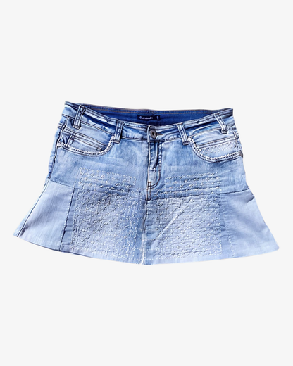 Kort broderad omgjord denimkjol