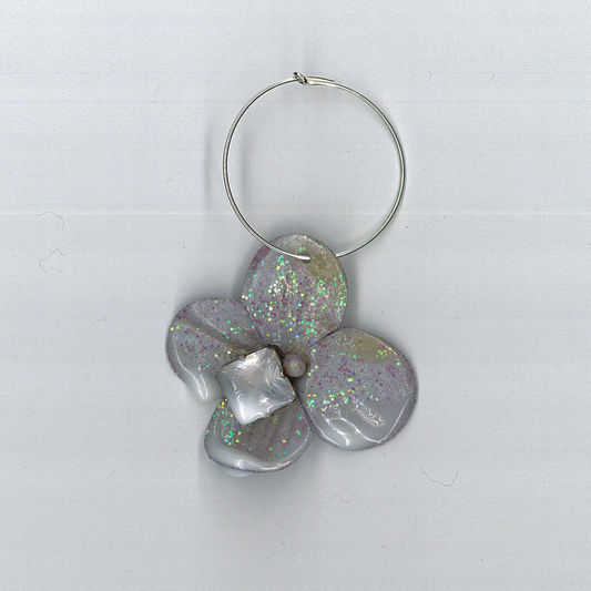 CREAMY CRUCIFERAE HOOPS LILA