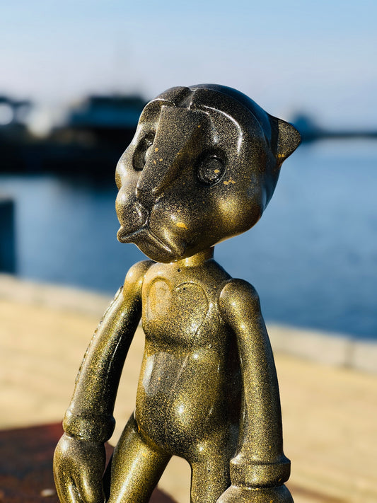 Au79 Goldie Skulptur