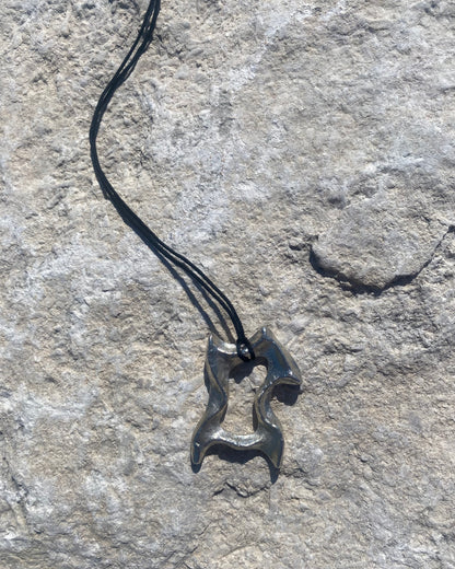 Fossil Necklace 02