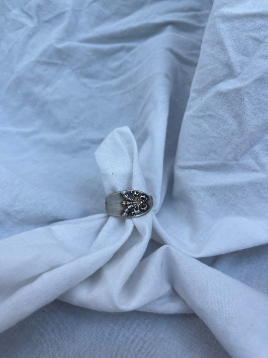 Rosette Silver ring