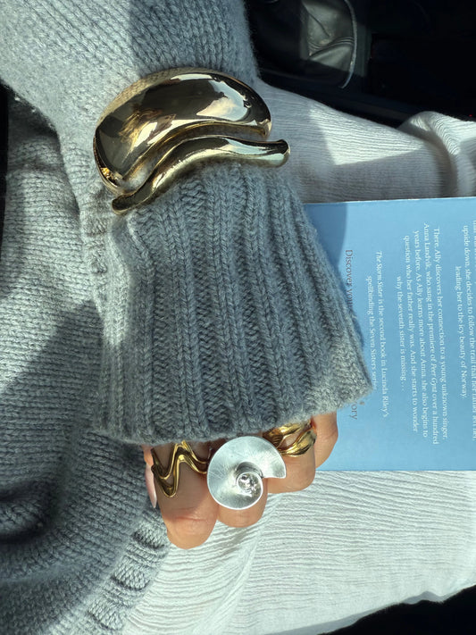 Mentha - Vågig Guld Armring