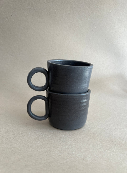 Hoop mug - Dark grey