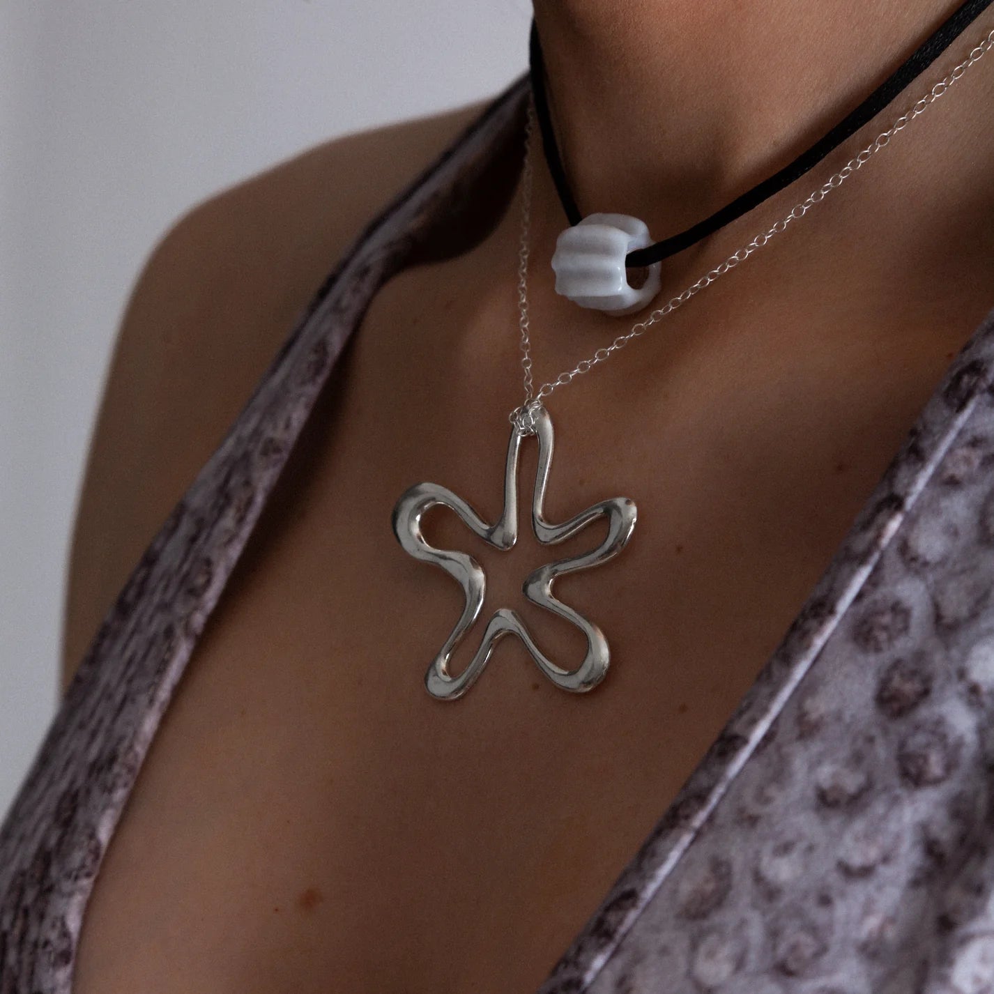 COSMIC FLOWER N°3 Necklace