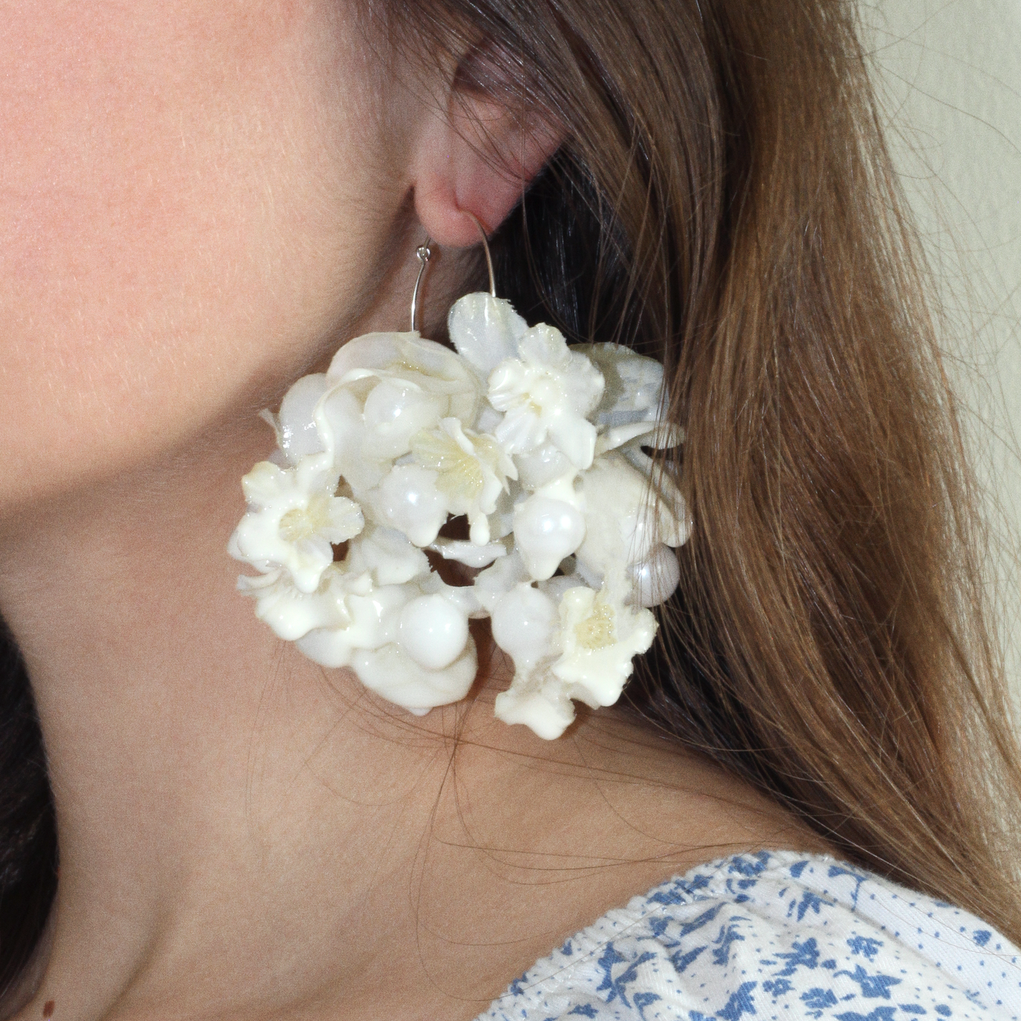 MILKY BOUQUET HOOPS