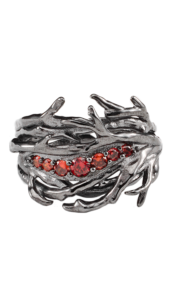 Nature's Noir Svart Entwined Arbor Nest Ring