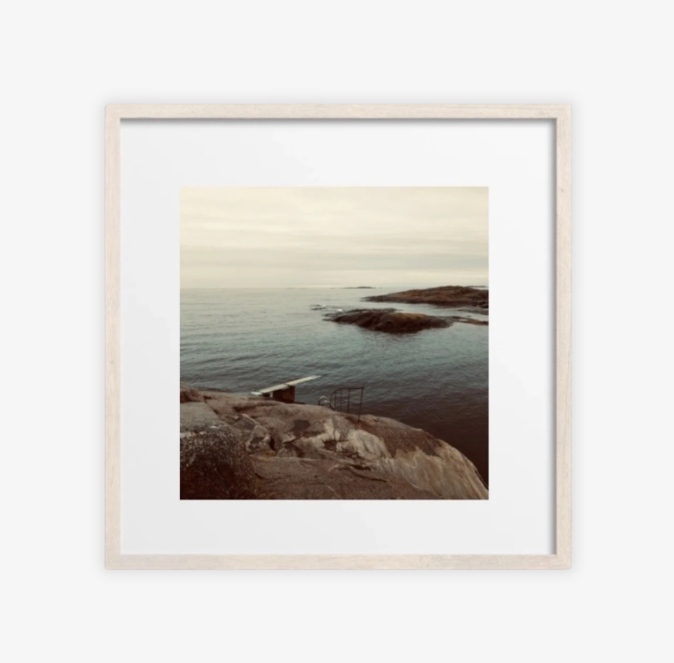 "The pier by the cliff" - Liten Konstfotografi