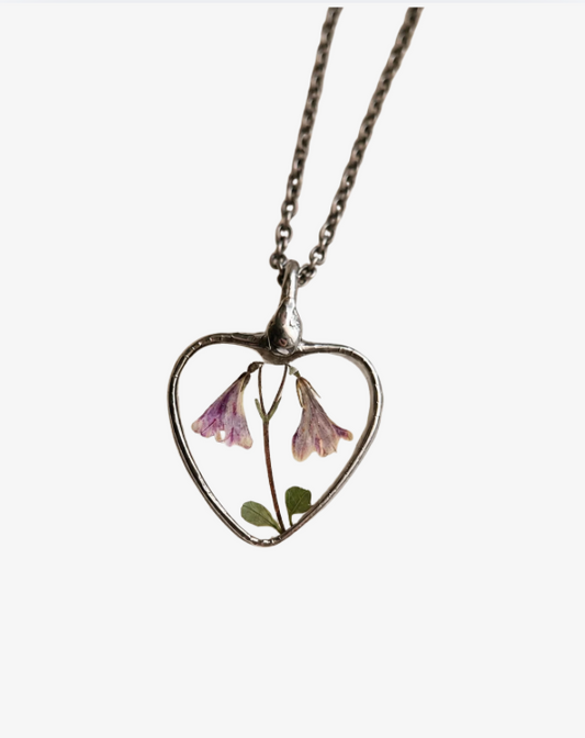 Twinflower Linnea - Hjärthalsband - Terrariumsmycke