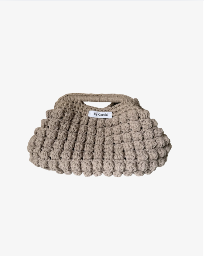 Virkad väska med spänne - beige Bubbliga