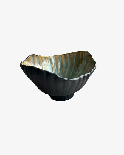 Unik Skål " Seashell " med glasyr i turkos/ockra