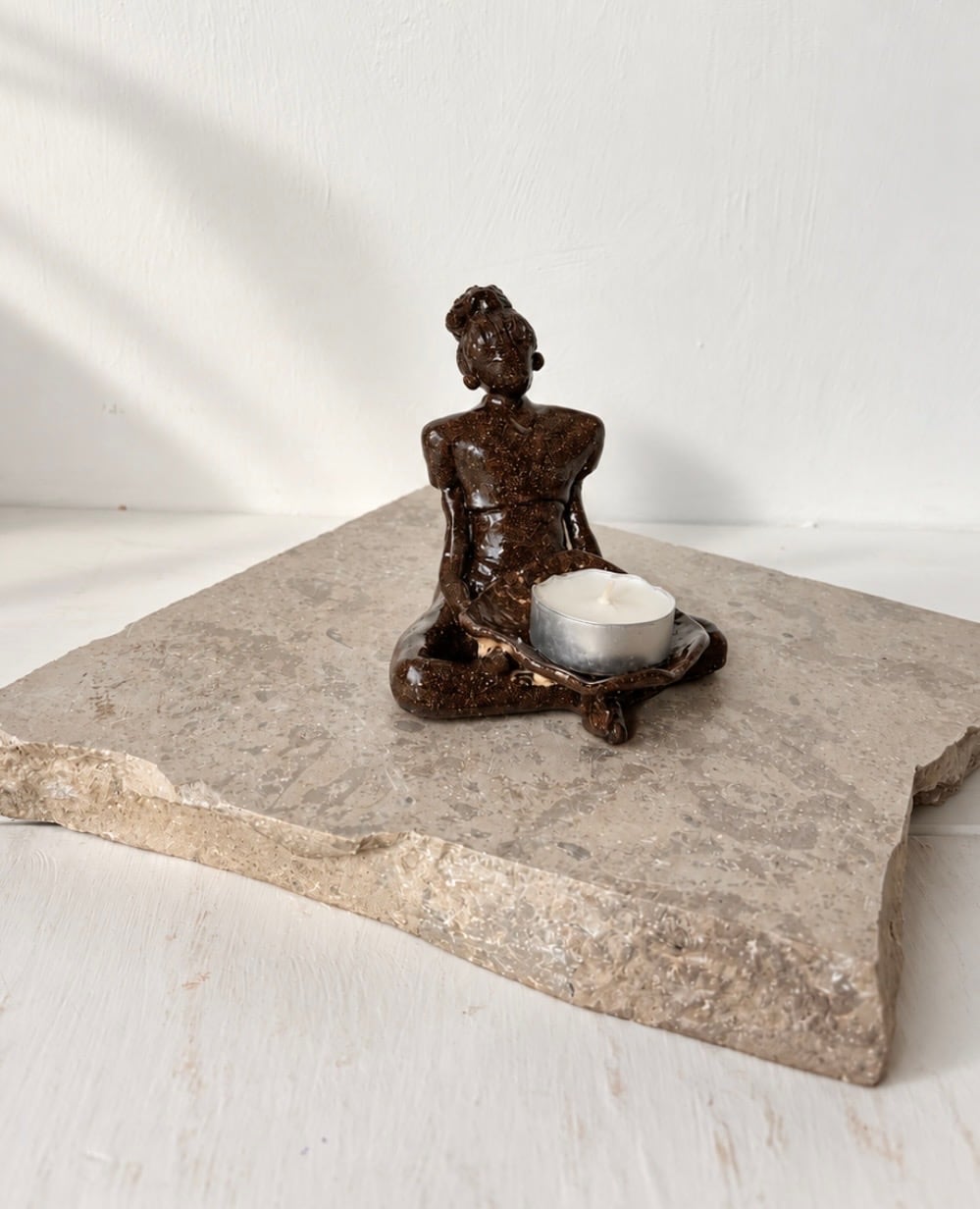 Image at position 1