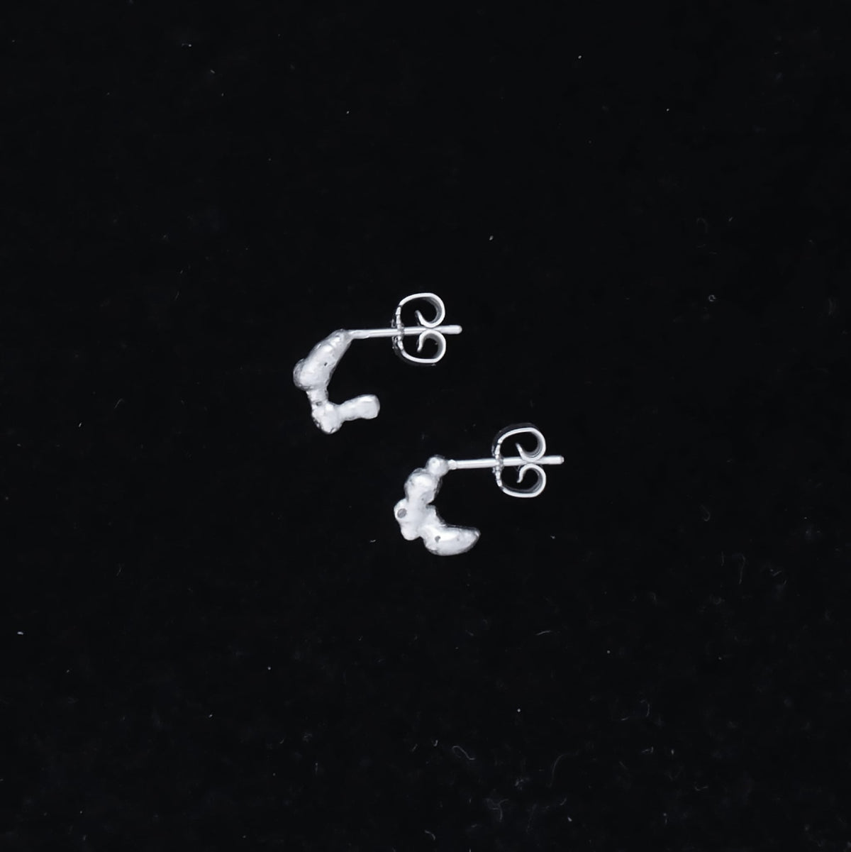 Image at position 1