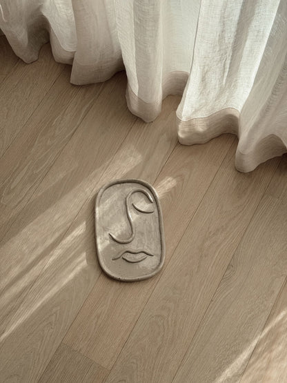 Image at position 1