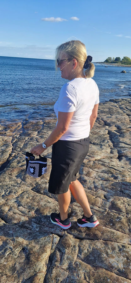 Image at position 1