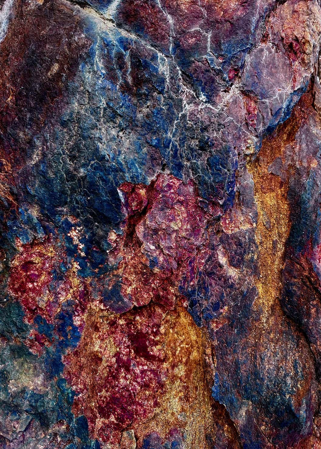 Image at position 1