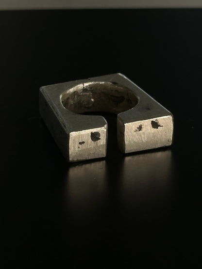 Image at position 1