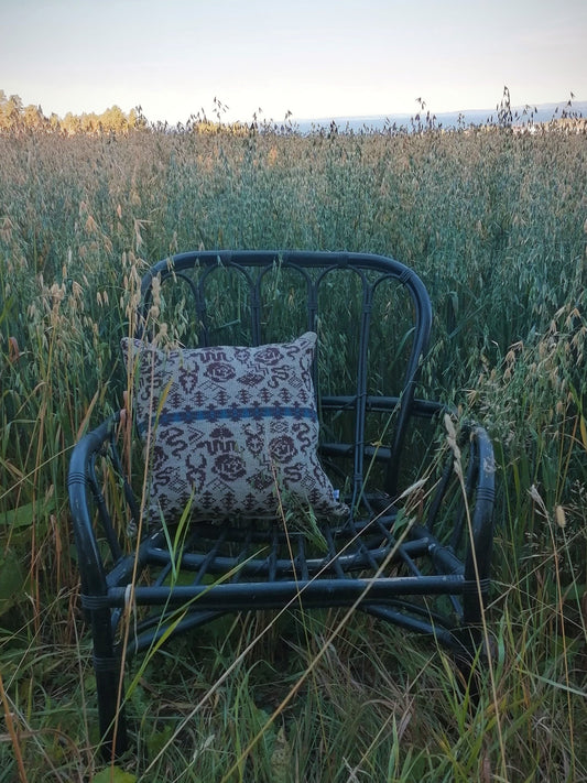 Image at position 2