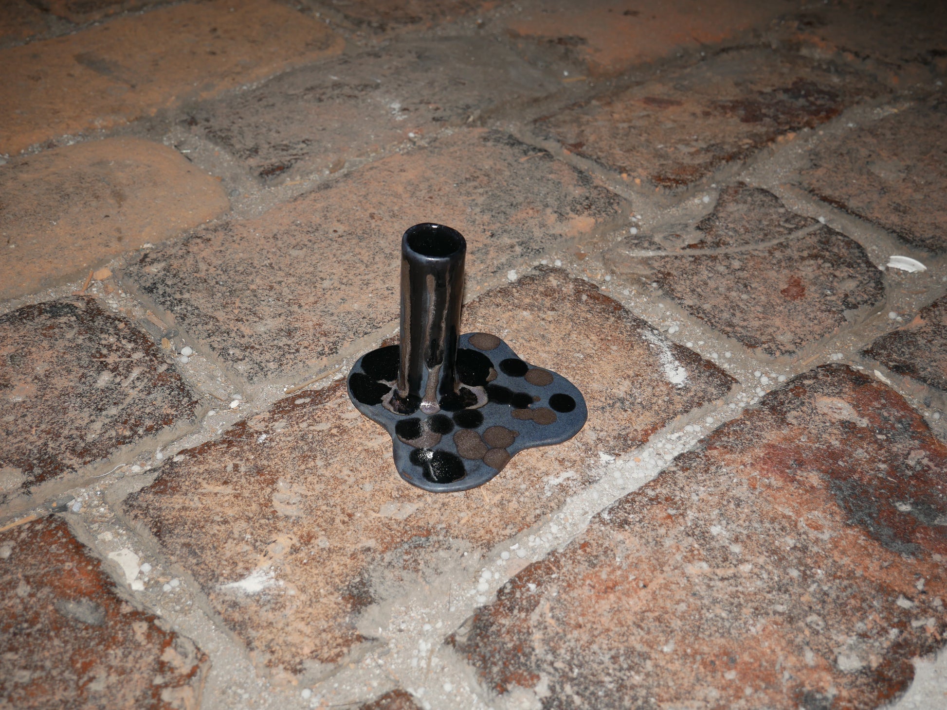 Image at position 1