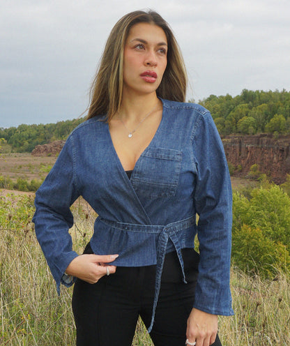Image at position 1