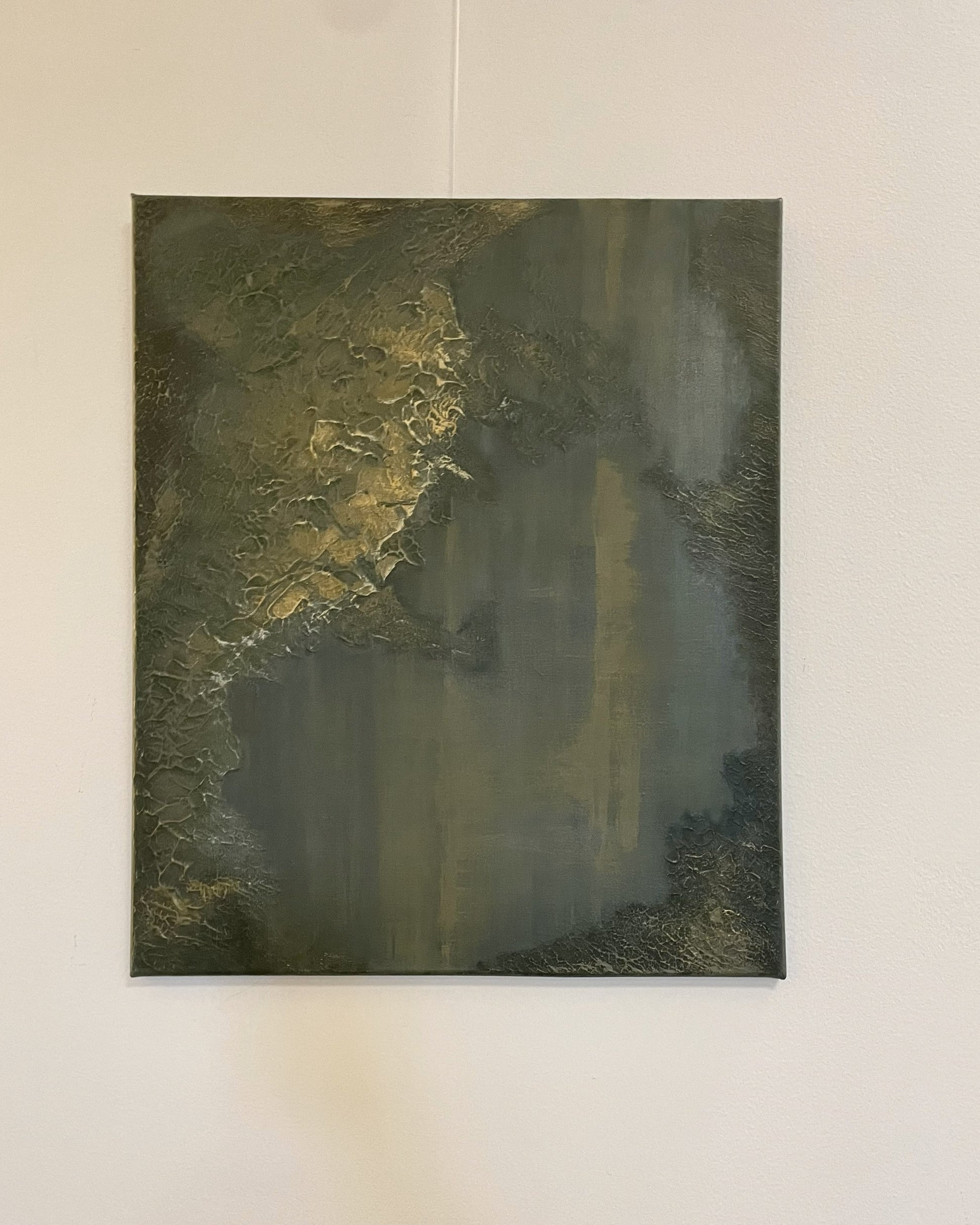 Image at position 1