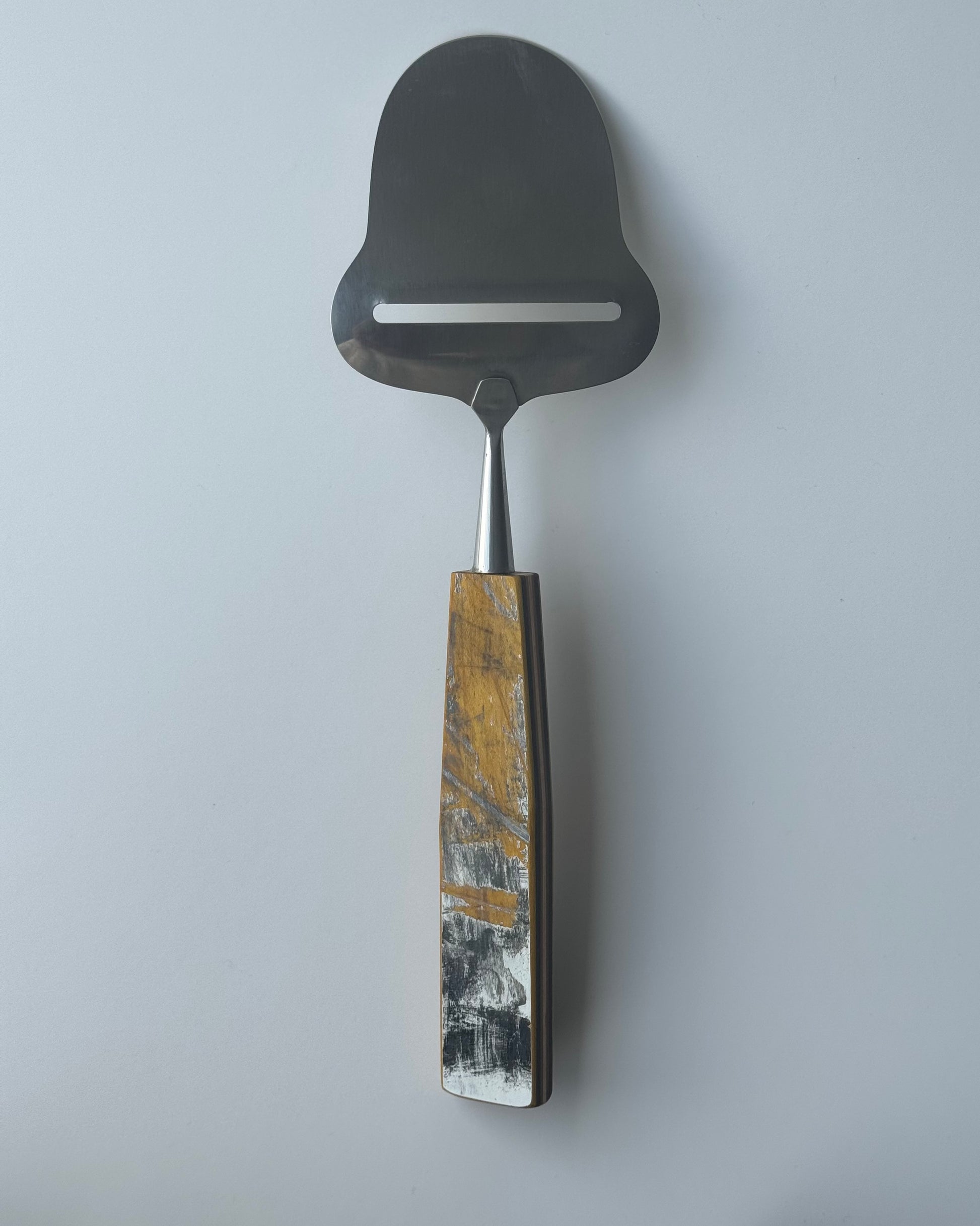 Image at position 2