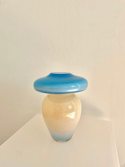 Image at position 1
