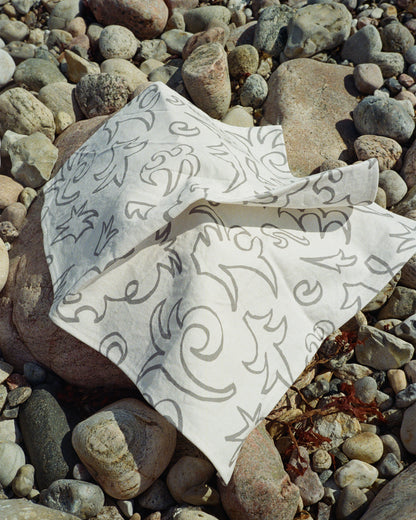 Image at position 1